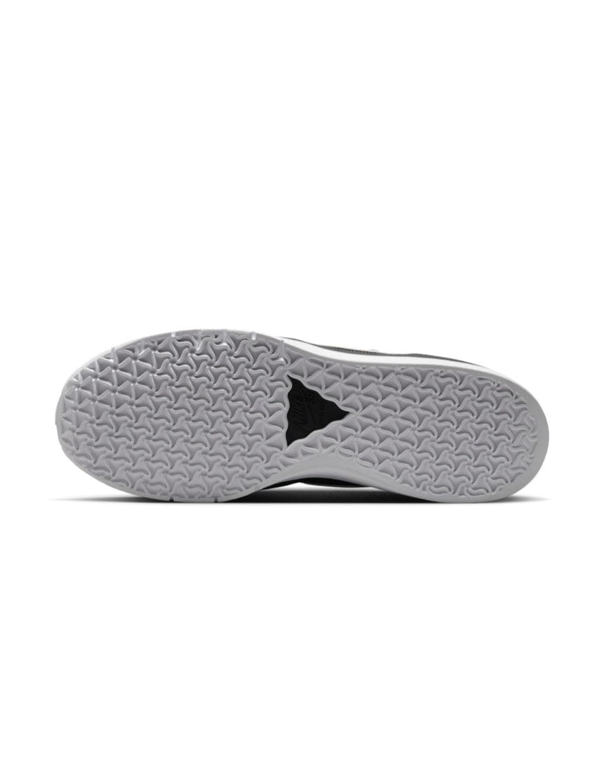 Nike SB PS8 - Black / White - -