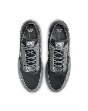 Nike SB PS8 - Grey / Metallic Silver - -