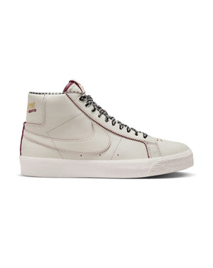 Nike SB x Welcome Madrid Zoom Blazer Mid - Sail / Dark Beetroot - -