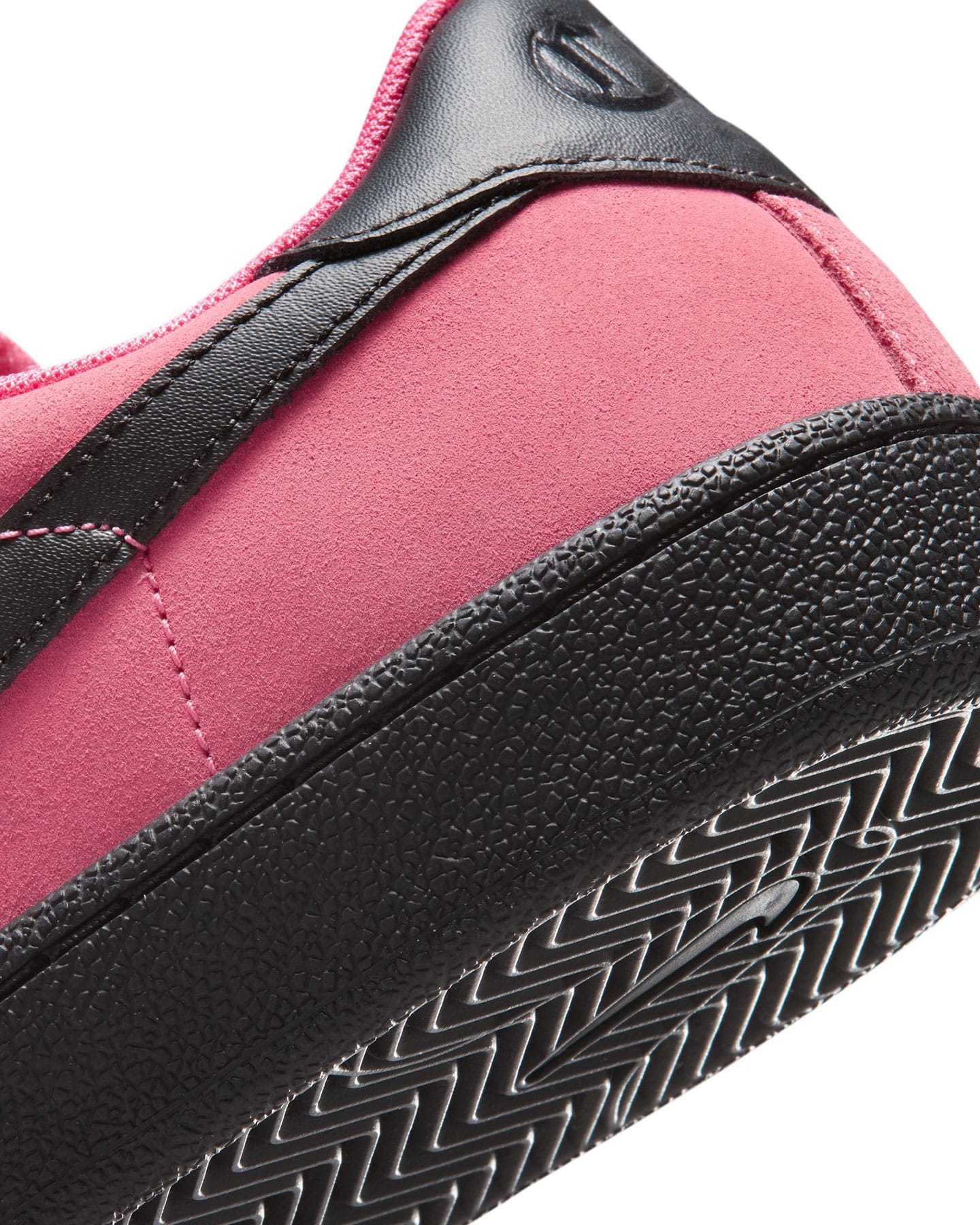 Nike SB Zoom Tennis Classic - Hyper Pink / Black - -