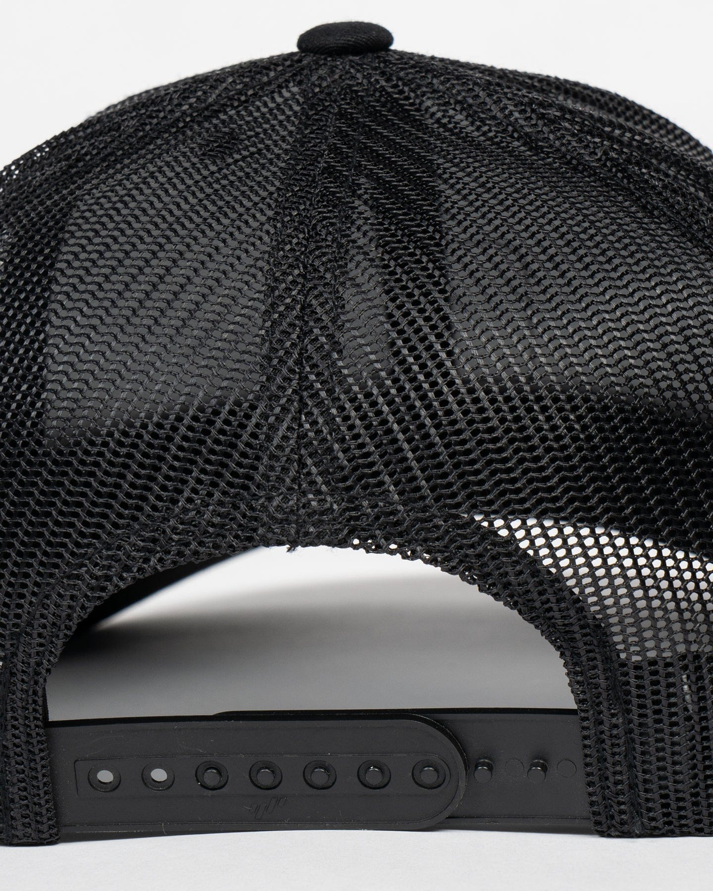 Overload Box Logo Patch Trucker - Black - 6601 - 07345143