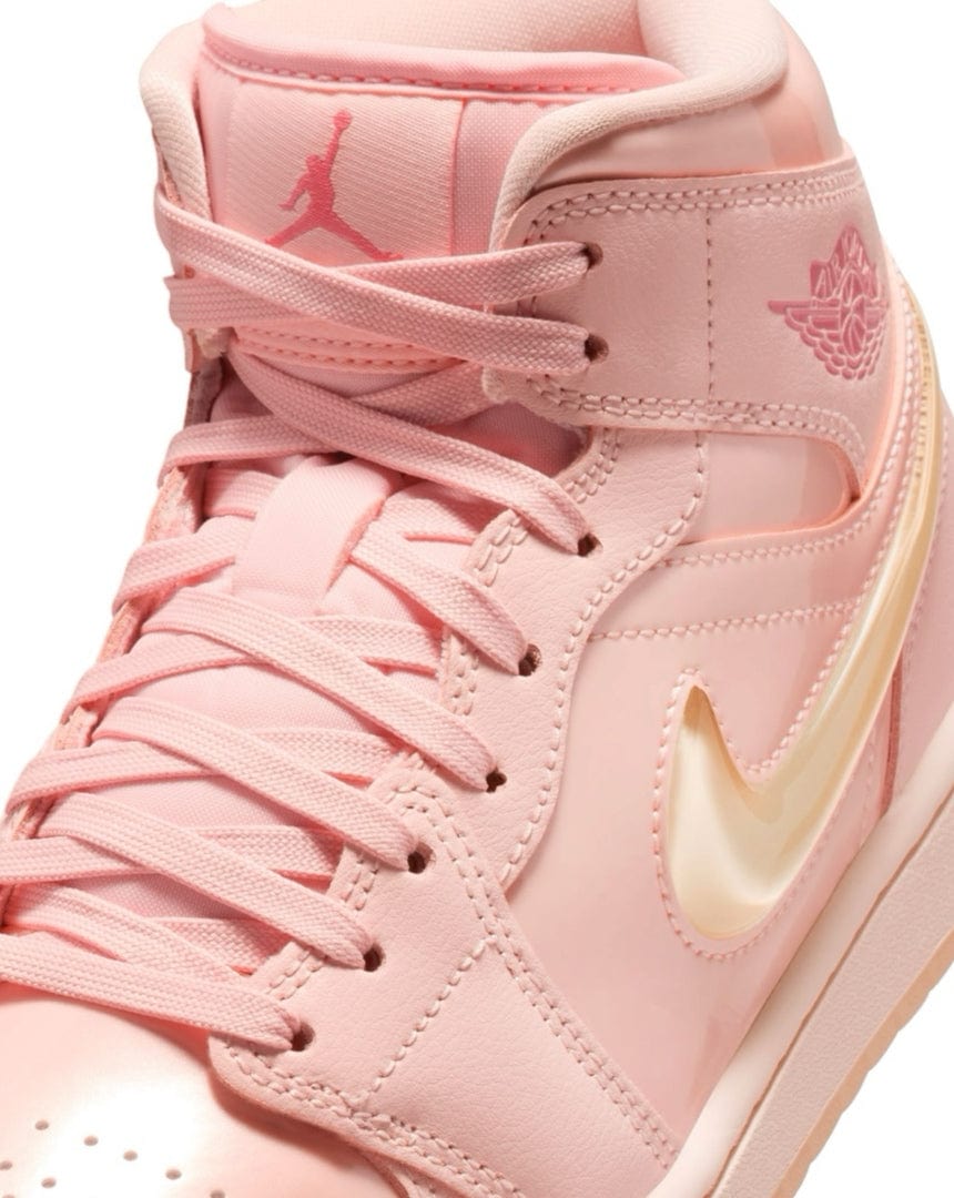 Women's Jordan 1 Mid SE - Washed Coral / Pink Salt - -