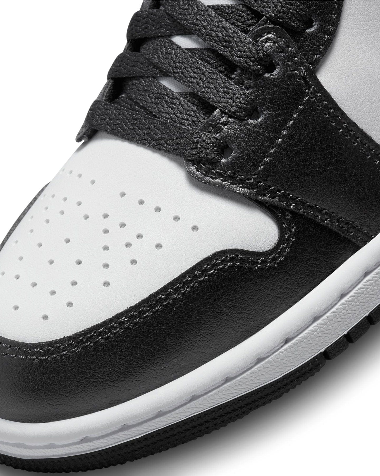 Women's Jordan 1 Mid - White / Black - White - -