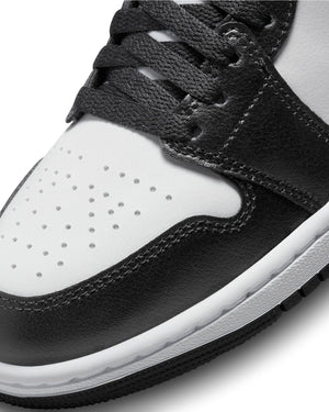 Women's Jordan 1 Mid - White / Black - White - -