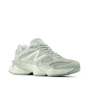 Women's New Balance 9060 - Green /White - -
